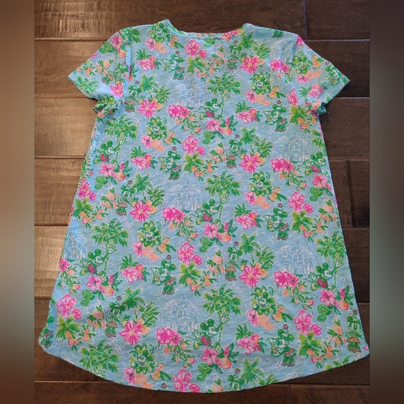 LILLY PULITZER Women's Disney Mickey Minnie Etta green pink T-Shirt Tee - XS - Picture 2 of 7